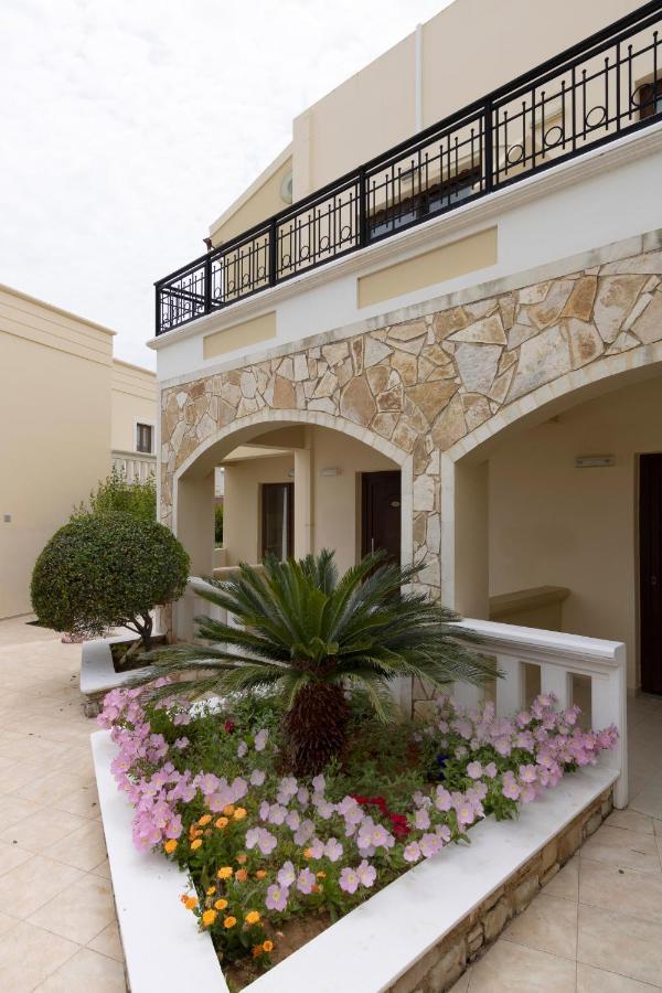 Sandy Suites คาลามากี ภายนอก รูปภาพ