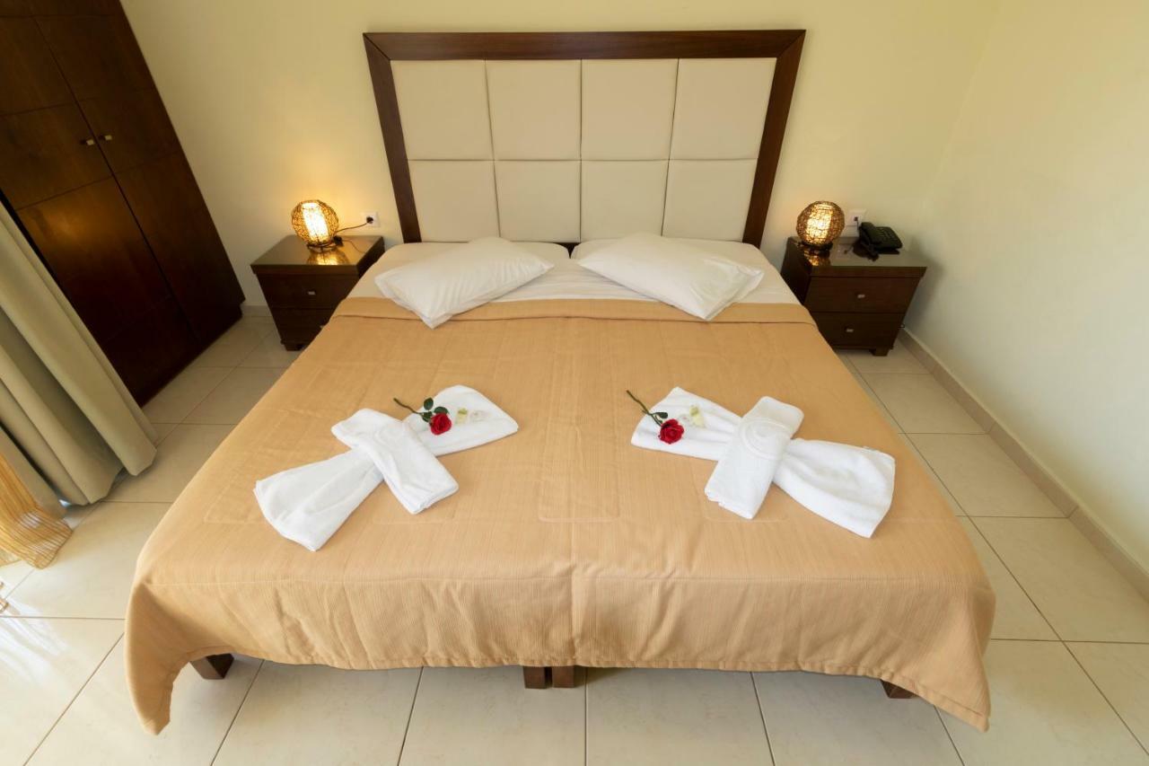 Sandy Suites คาลามากี ภายนอก รูปภาพ