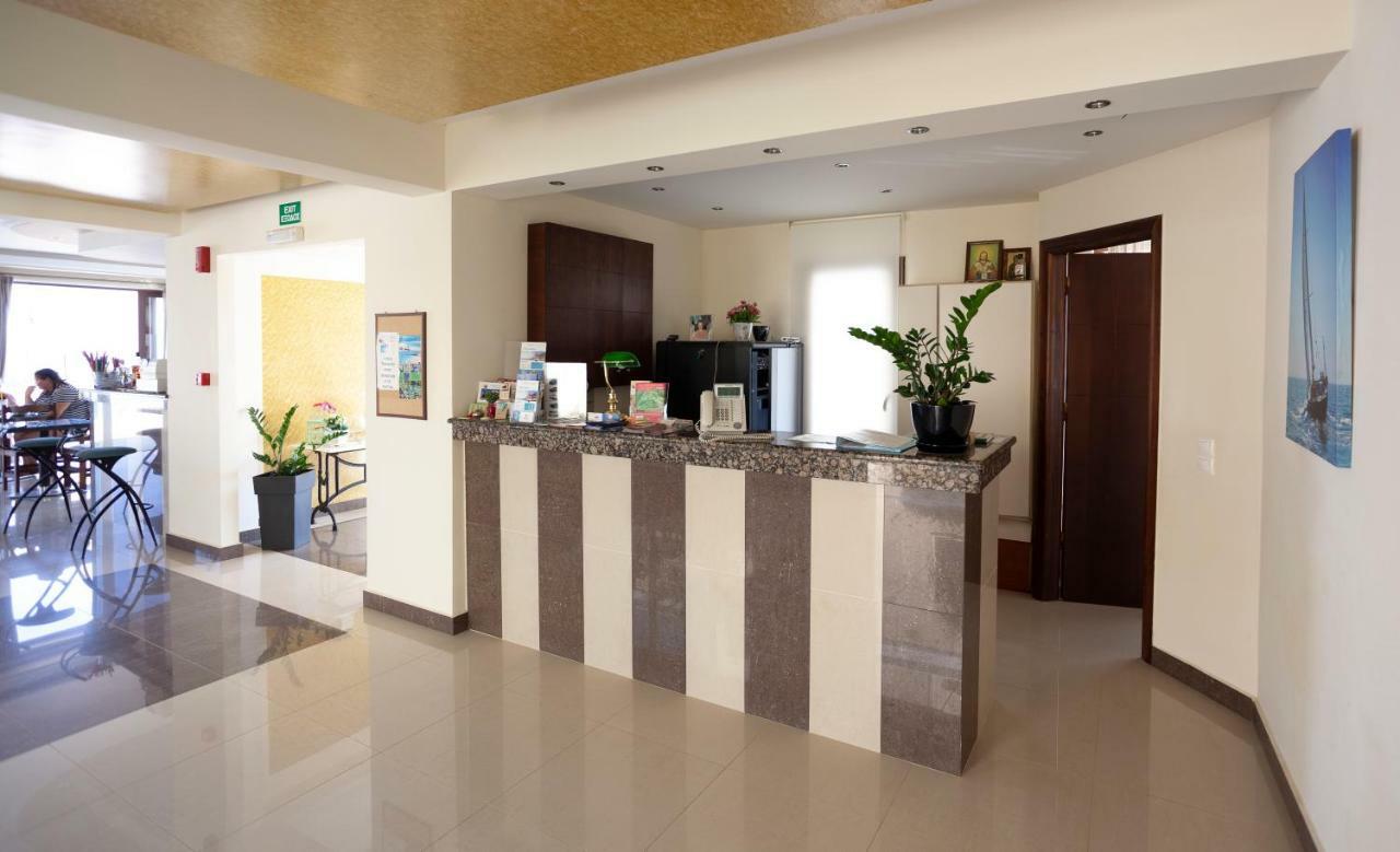Sandy Suites คาลามากี ภายนอก รูปภาพ